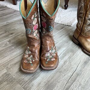 Macie Bean Honey Bunch leather western boots